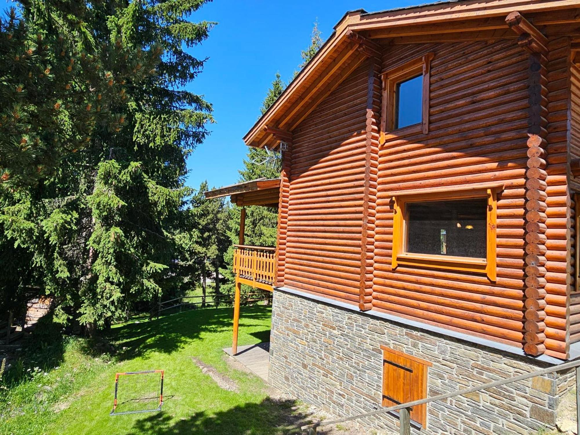 Chalet De Charme Authentique Bolquere Exterior photo